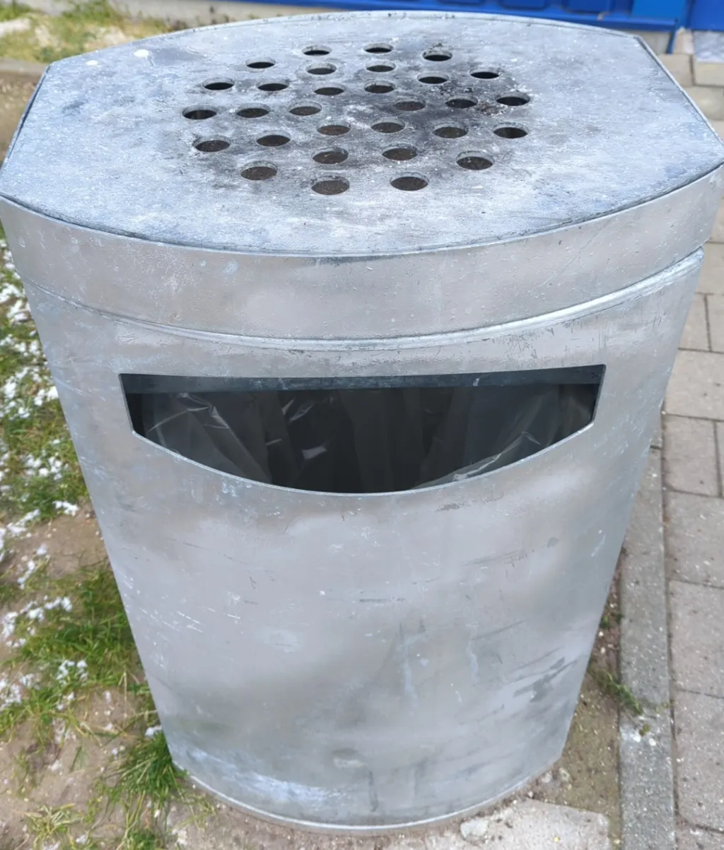 fürth_ikea_mülltonne