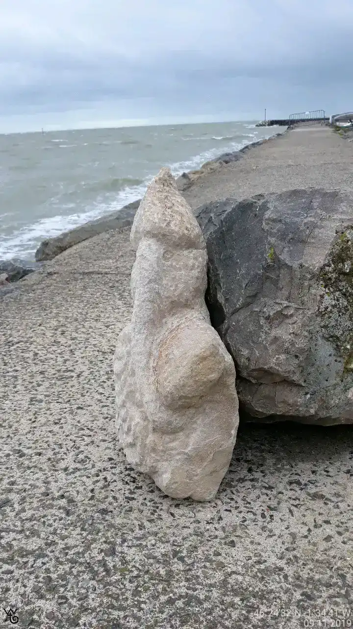 138