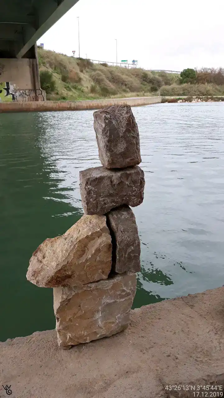 183
